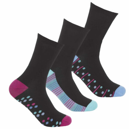 LADIES 3 PAIR PACK SOLE AND TOE GEO DESIGNS BAMBOO SOCKS.