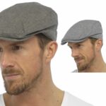 MEN'S SMALL CHECK FLAT CAP.