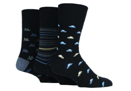 MEN'S GENTLE GRIP 3 PAIR PACK NON ELASTIC SOCKS.